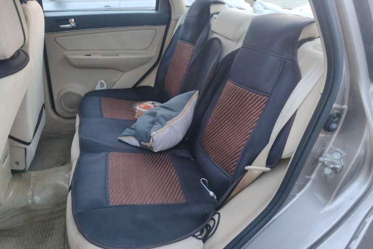 Used BAIC E Series 2013 Sedan 1.5L Manual Lotte Edition Left Rear Seat
