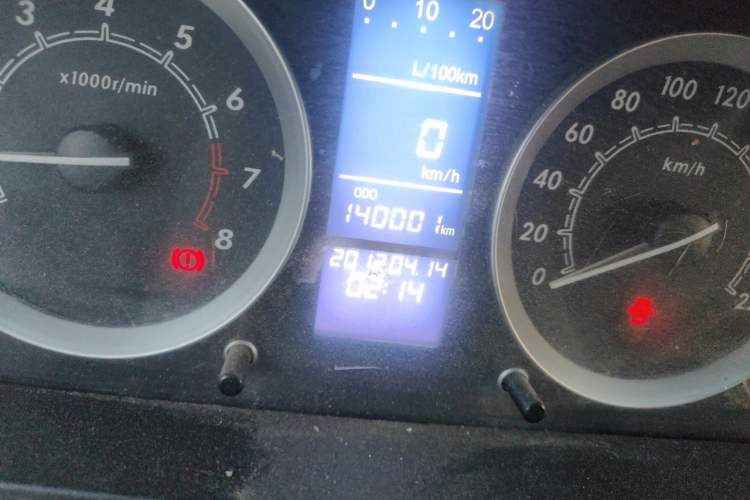 Used BAIC E Series 2013 Sedan 1.5L Manual Lotte Edition Odometer Close Up