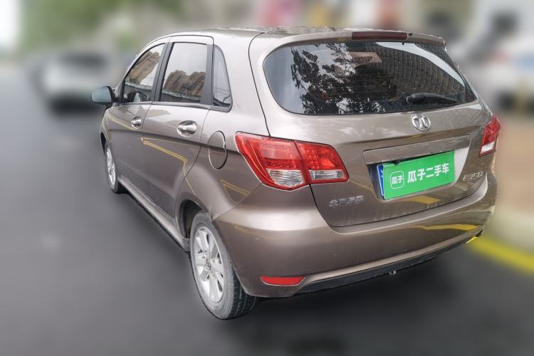 Used BAIC E Series 2013 Hatchback 1.5L Manual Lotte Edition Rear Left 45 Deg