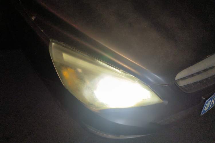 Used BAIC E Series 2013 Sedan 1.5L Manual Lotte Edition Right Front Headlight