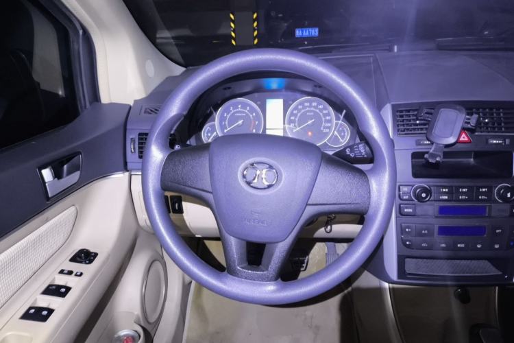 Used BAIC E Series 2013 Sedan 1.3L Manual Joy Edition Steering Wheel