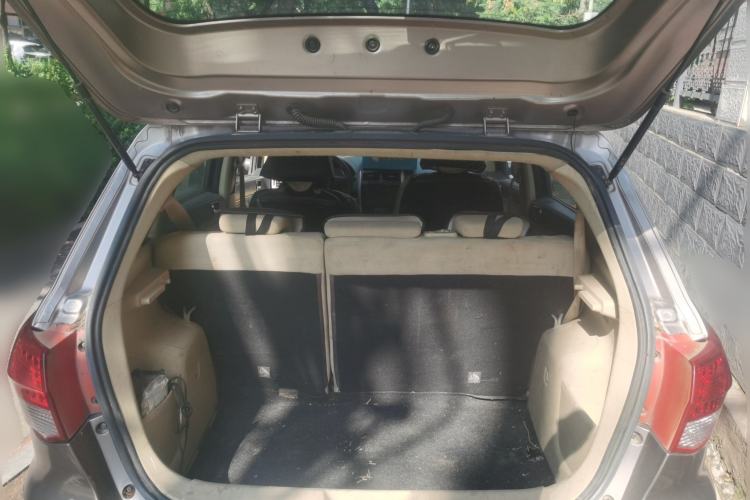 Used BAIC E Series 2013 Hatchback 1.5L Manual Lotte Edition Trunk