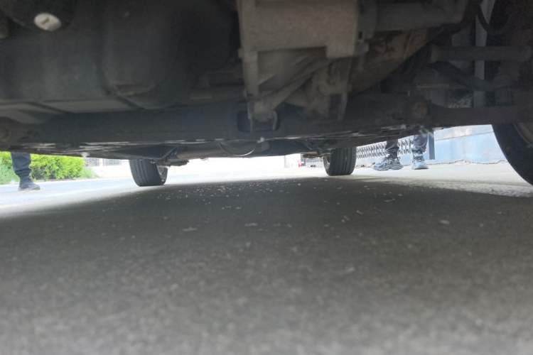 Used BAIC E Series 2013 Hatchback 1.5L Manual Lotte Edition Chassis Front
