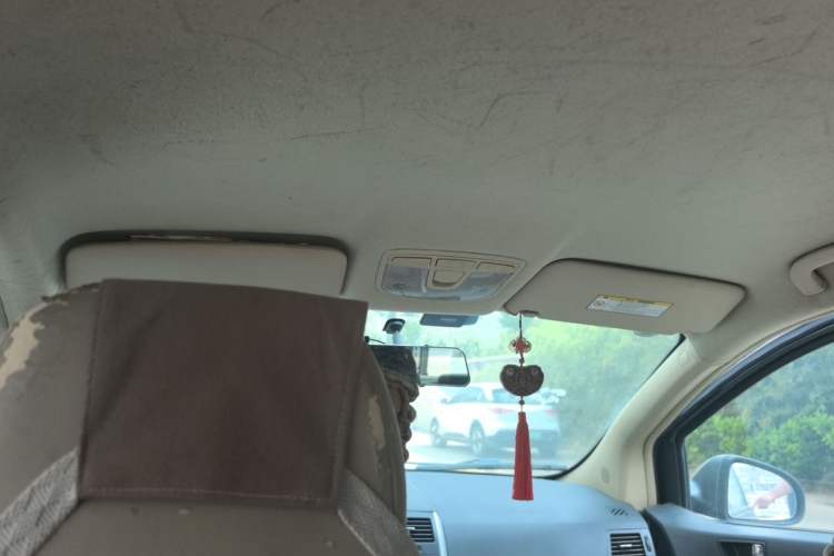 Used BAIC E Series 2013 Hatchback 1.5L Manual Lotte Edition Headliner