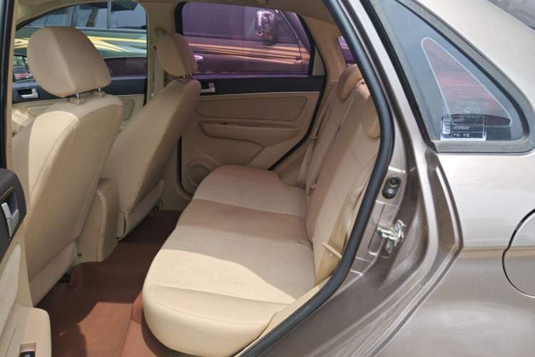 Used BAIC E Series 2013 Sedan 1.3L Manual Special Offer Edition Left Rear Seat