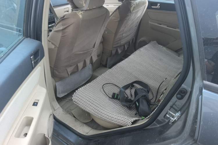 Used BAIC E Series 2013 Hatchback 1.5L Manual Lotte Edition Left Rear Seat