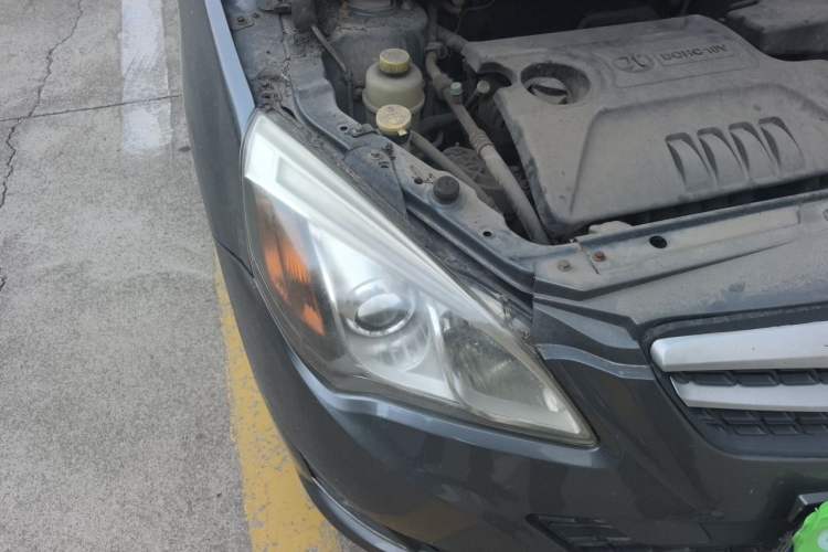 Used BAIC E Series 2013 Hatchback 1.5L Manual Lotte Edition Right Front Headlight
