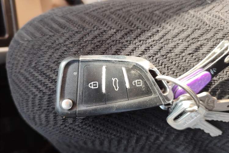 Used BAIC E Series 2013 Sedan 1.5L Manual Leshang Version Vehicle Key