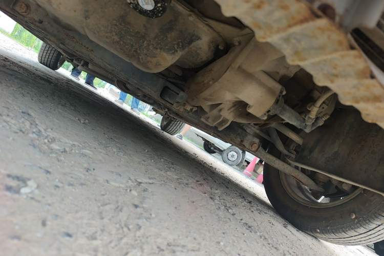 Used BAIC E Series 2013 Sedan 1.5L Manual Lotte Edition Chassis Front