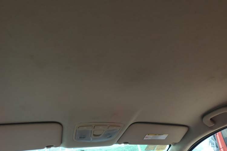 Used BAIC E Series 2013 Sedan 1.5L Manual Lotte Edition Headliner