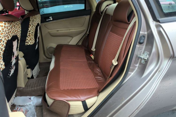 Used BAIC E Series 2013 Sedan 1.3L Manual Special Offer Edition Left Rear Seat