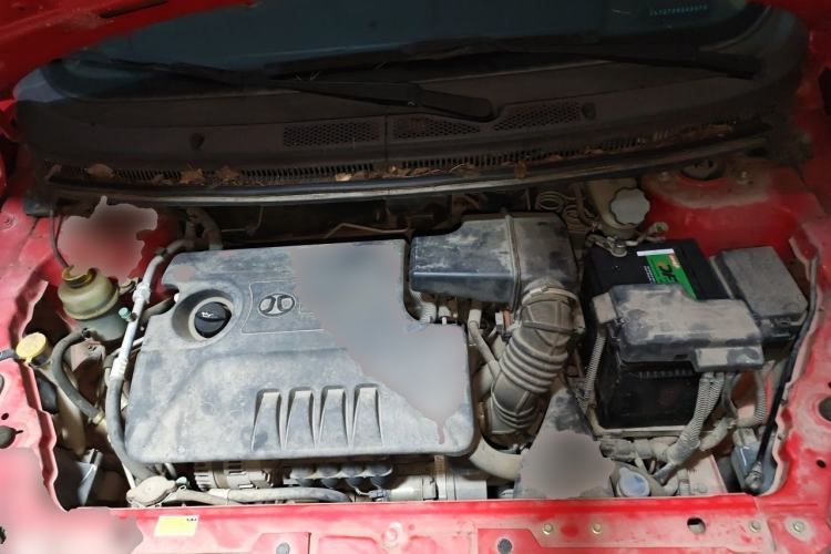 Used BAIC E Series 2013 Sedan 1.3L Manual Special Offer Edition Engine Bay