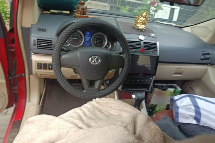 Used BAIC E Series 2013 Sedan 1.5L Automatic Lotte Edition Steering Wheel