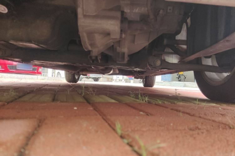 Used BAIC E Series 2013 Sedan 1.5L Manual Lotte Edition Chassis Front