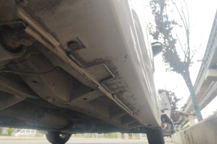 Used BAIC E Series 2013 Sedan 1.5L Automatic Lotte Edition Chassis Rear Right