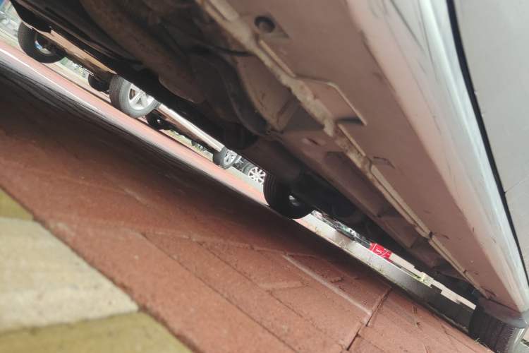 Used BAIC E Series 2013 Sedan 1.5L Manual Lotte Edition Chassis Rear Right