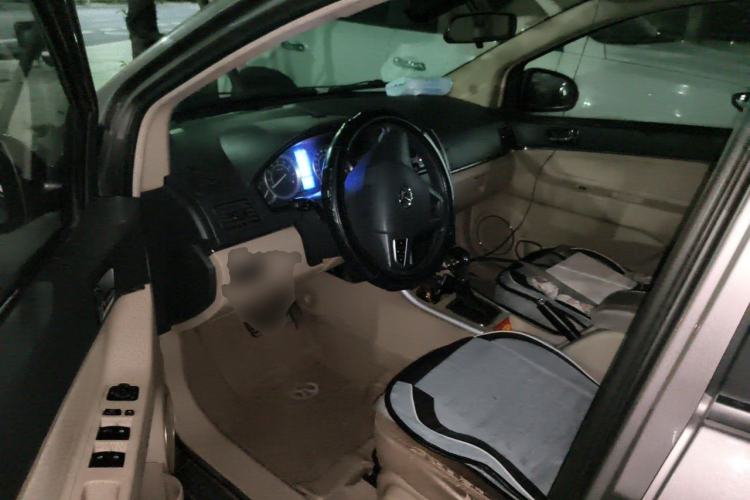 Used BAIC E Series 2013 Hatchback 1.5L Automatic Lotte Edition Driver Seat