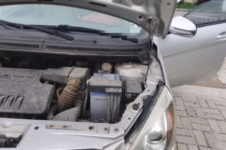 Used BAIC E Series 2013 Sedan 1.5L Manual Leshang Version Engine Bay Left