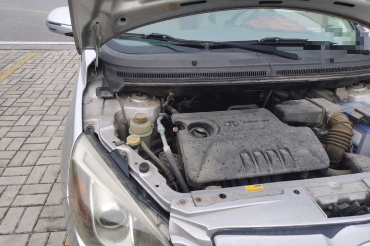Used BAIC E Series 2013 Sedan 1.5L Manual Leshang Version Engine Bay Right