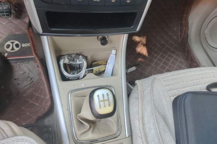 Used BAIC E Series 2013 Sedan 1.3L Manual Lotte Edition Gear Lever
