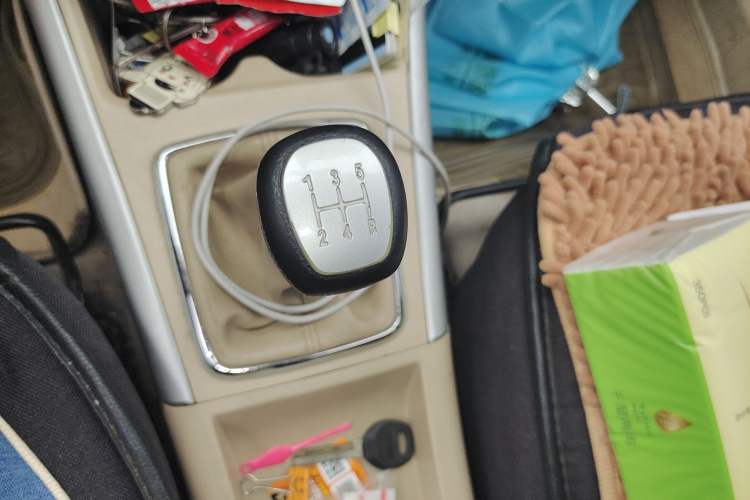 Used BAIC E Series 2013 Sedan 1.5L Manual Lotte Edition Gear Lever