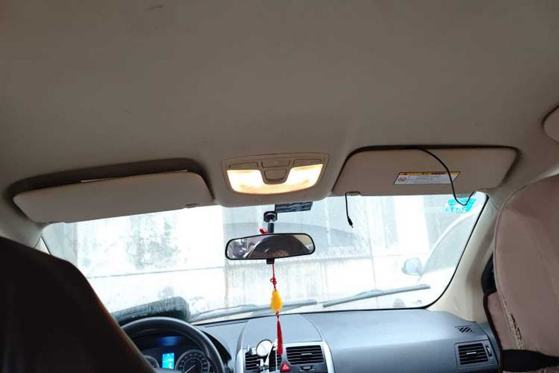 Used BAIC E Series 2013 Sedan 1.5L Automatic Lotte Edition Headliner