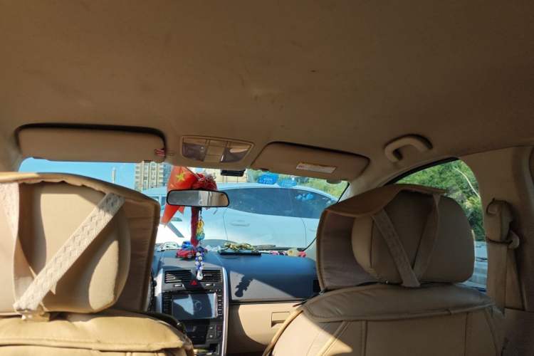 Used BAIC E Series 2013 Sedan 1.3L Manual Special Offer Edition Headliner