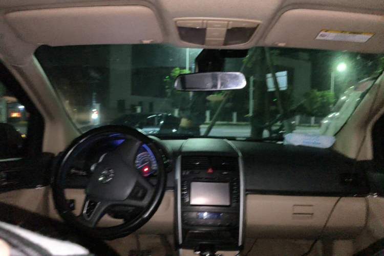 Used BAIC E Series 2013 Hatchback 1.5L Automatic Lotte Edition Headliner