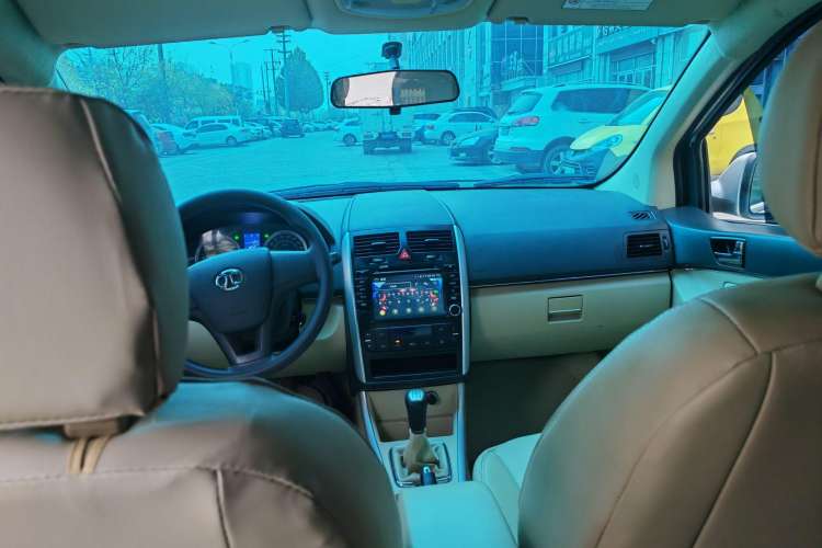 Used BAIC E Series 2013 Hatchback 1.5L Manual Lotte Edition Interior 2
