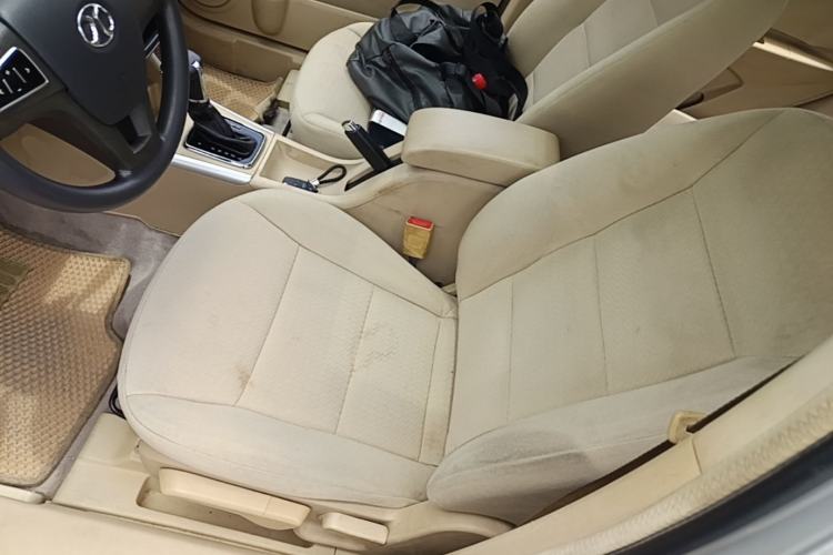 Used BAIC E Series 2013 Sedan 1.5L Automatic Leshang Edition Left Front Seat