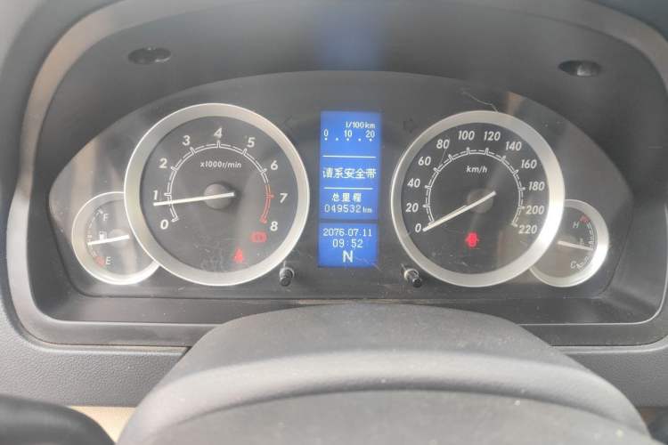 Used BAIC E Series 2013 Sedan 1.5L Automatic Lotte Edition Odometer Close Up