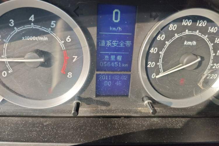 Used BAIC E Series 2013 Sedan 1.3L Manual Special Offer Edition Odometer Close Up