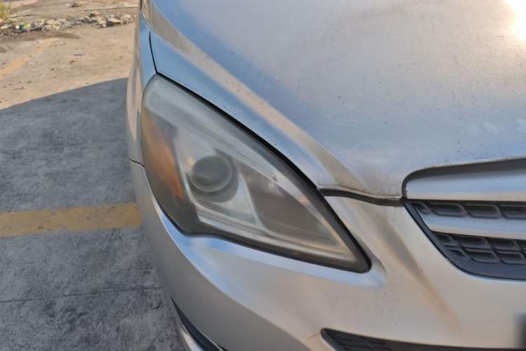 Used BAIC E Series 2013 Sedan 1.3L Manual Special Offer Edition Right Front Headlight