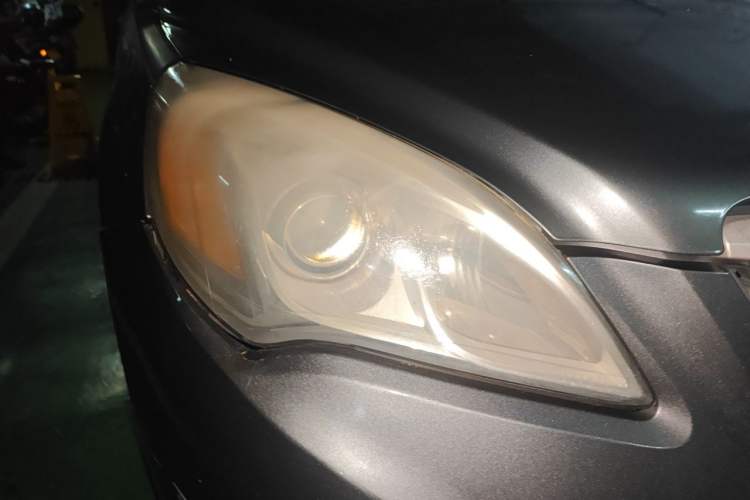 Used BAIC E Series 2013 Sedan 1.3L Manual Lotte Edition Right Front Headlight