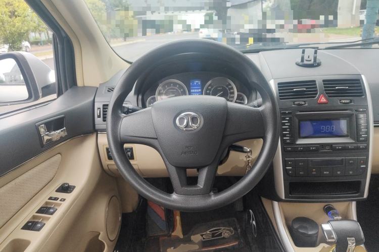 Used BAIC E Series 2013 Sedan 1.5L Automatic Lotte Edition Steering Wheel