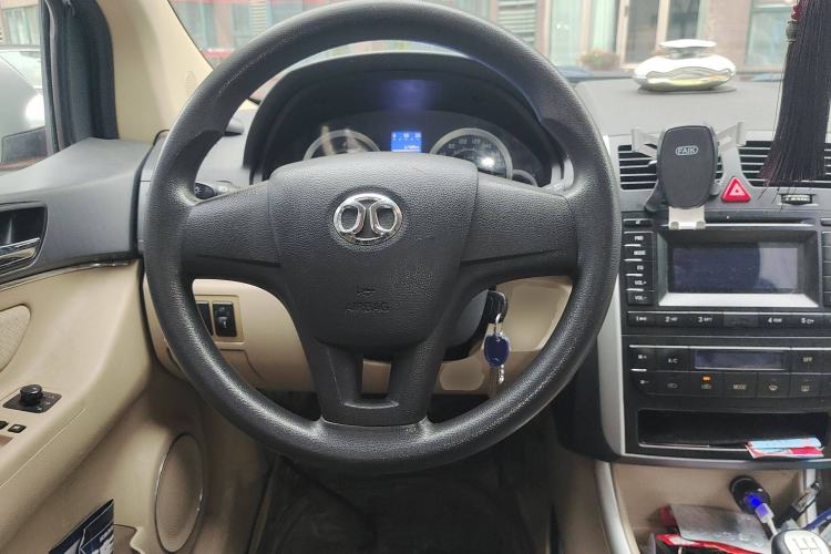 Used BAIC E Series 2013 Sedan 1.5L Manual Lotte Edition Steering Wheel