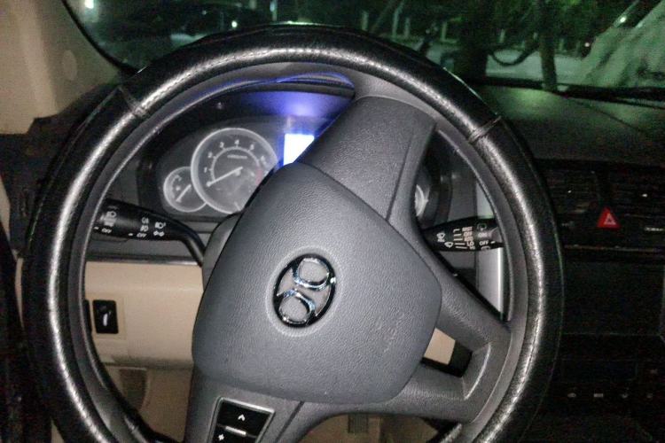Used BAIC E Series 2013 Hatchback 1.5L Automatic Lotte Edition Steering Wheel