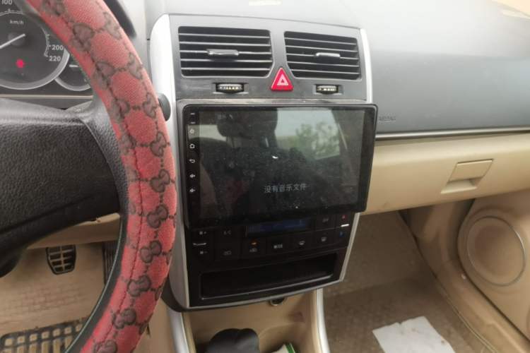 Used BAIC E Series 2013 Sedan 1.3L Manual Lotte Edition Audio And AC Panel