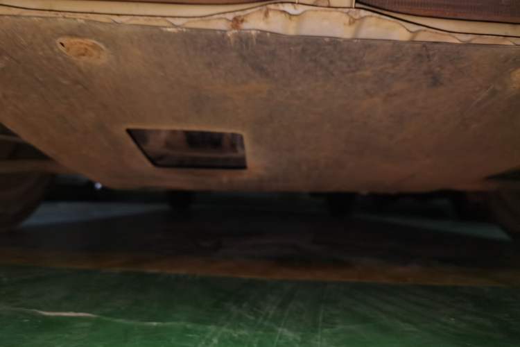 Used BAIC E Series 2013 Sedan 1.3L Manual Special Offer Edition Chassis Front