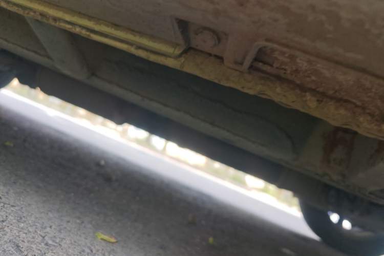 Used BAIC E Series 2013 Hatchback 1.5L Manual Lotte Edition Chassis Front Right