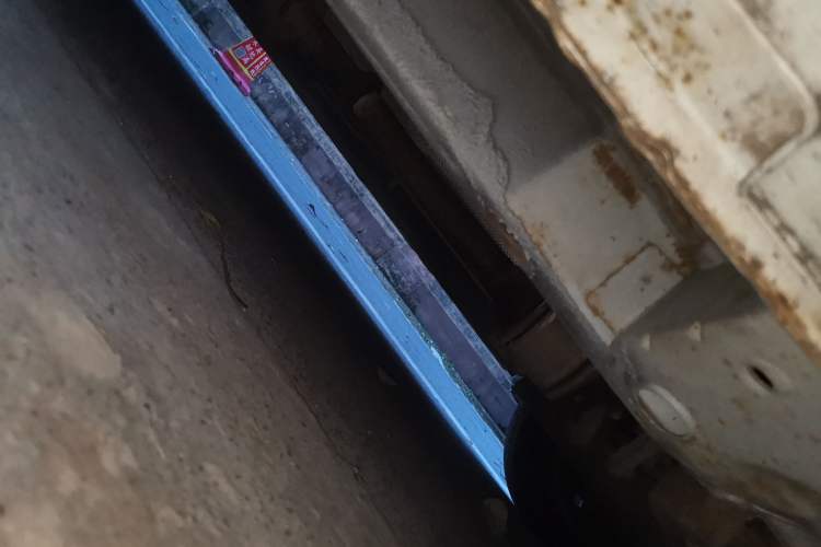 Used BAIC E Series 2013 Sedan 1.3L Manual Lotte Edition Chassis Front Right