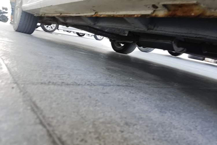 Used BAIC E Series 2013 Hatchback 1.5L Automatic Lotte Edition Chassis Front Right