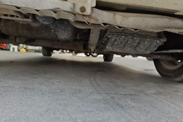 Used BAIC E Series 2013 Hatchback 1.5L Automatic Lotte Edition Chassis Front