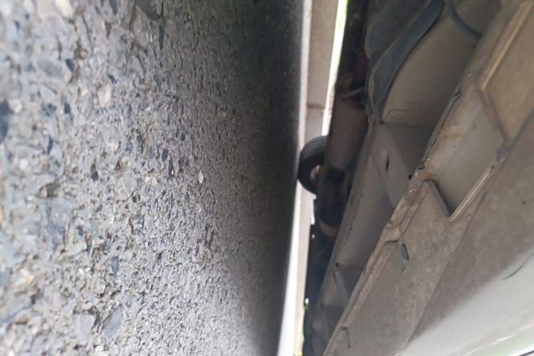 Used BAIC E Series 2013 Sedan 1.5L Manual Leshang Version Chassis Rear Right