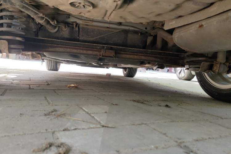 Used BAIC E Series 2013 Sedan 1.5L Automatic Leshang Edition Chassis Rear