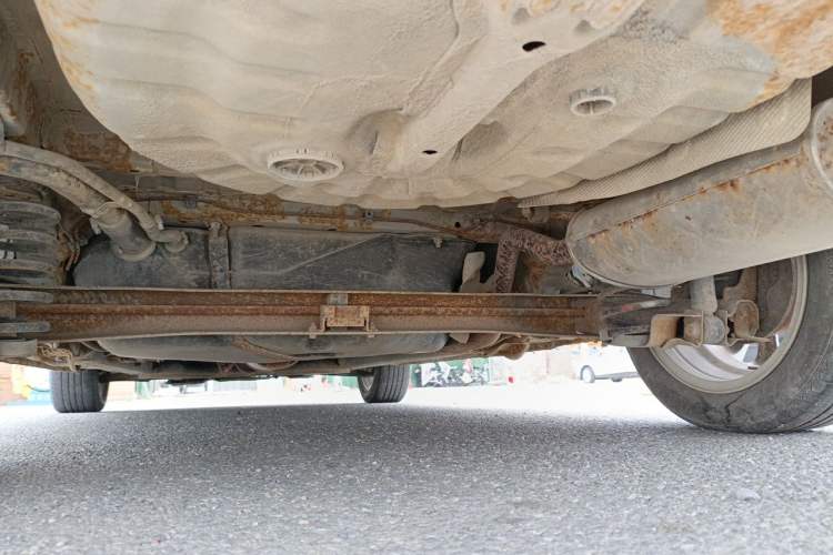 Used BAIC E Series 2013 Sedan 1.5L Manual Lotte Edition Chassis Rear