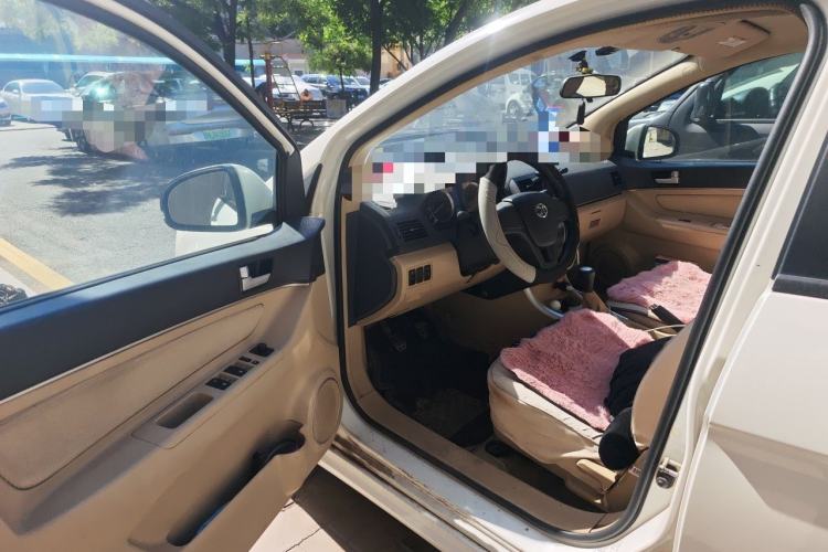 Used BAIC E Series 2013 Sedan 1.3L Manual Lotte Edition Driver Seat
