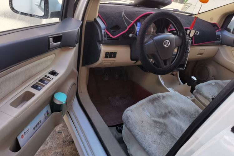 Used BAIC E Series 2013 Sedan 1.3L Manual Lotte Edition Driver Seat