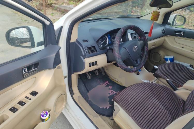 Used BAIC E Series 2013 Hatchback 1.5L Manual Lotte Edition Driver Seat