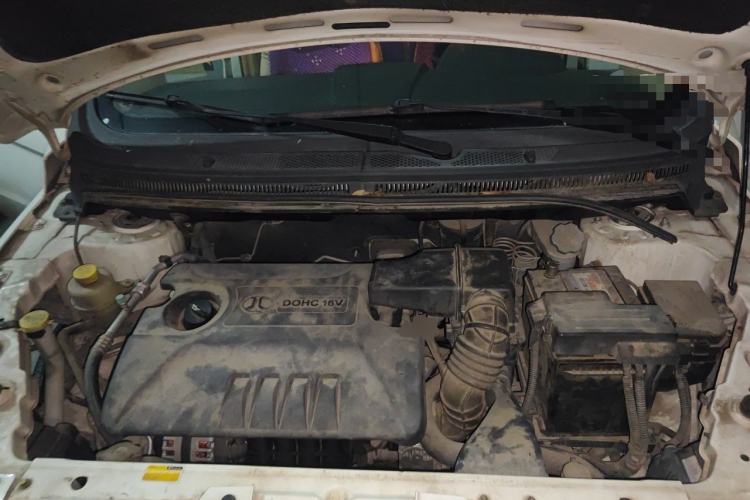 Used BAIC E Series 2013 Sedan 1.5L Automatic Lotte Edition Engine Bay